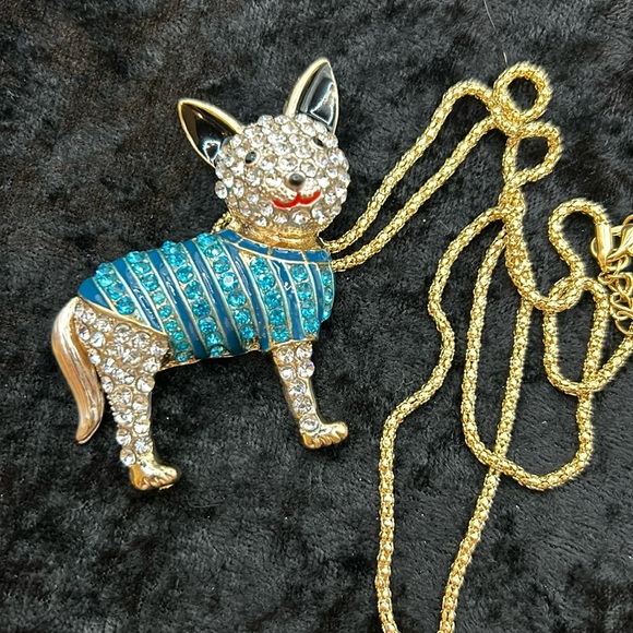Betsey Johnson Cat Pendant Necklace - Picture 3 of 6